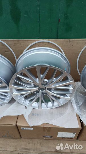 Диски литые R18 Toyota Camry XV70 - Новые Оригинал