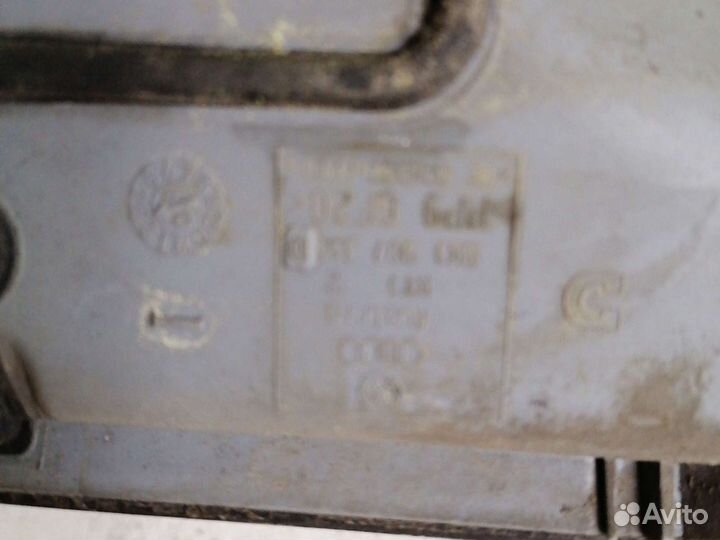 Короб для эбу мотора Ауди А4б8