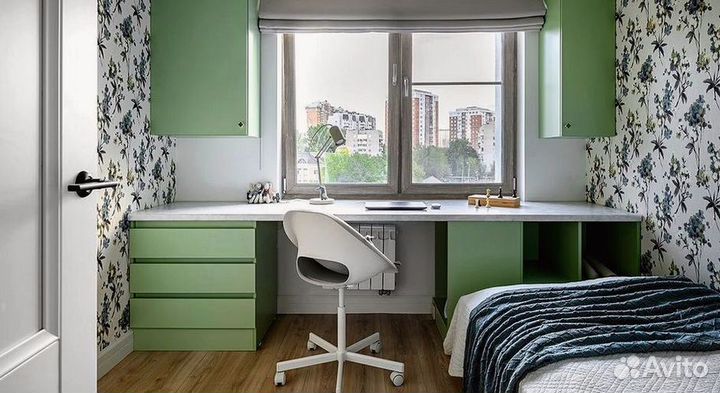 Рабочая зона у окна на заказ