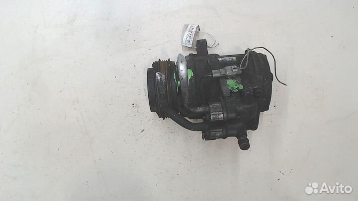 Компрессор кондиционера Toyota Previa (Estima), 19