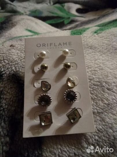 Серьги гвоздики