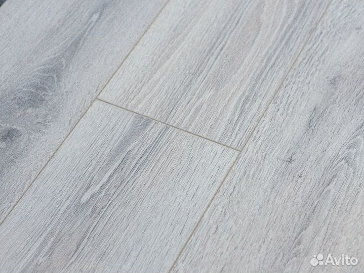 Кварцвиниловый ламинат