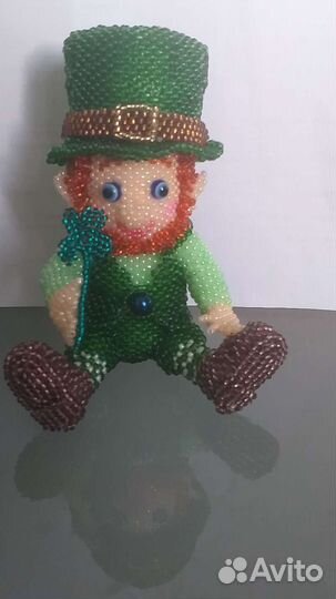 Бисерная поделка 