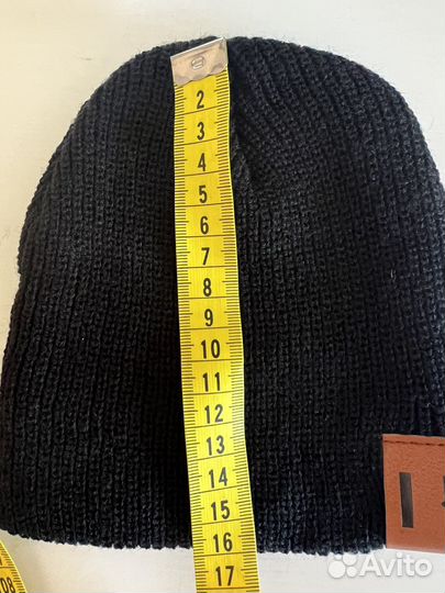 Шапка осенняя детская черная
