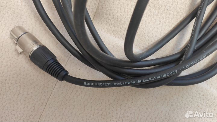 Rode NT1A + паук и провод, студийный микрофон