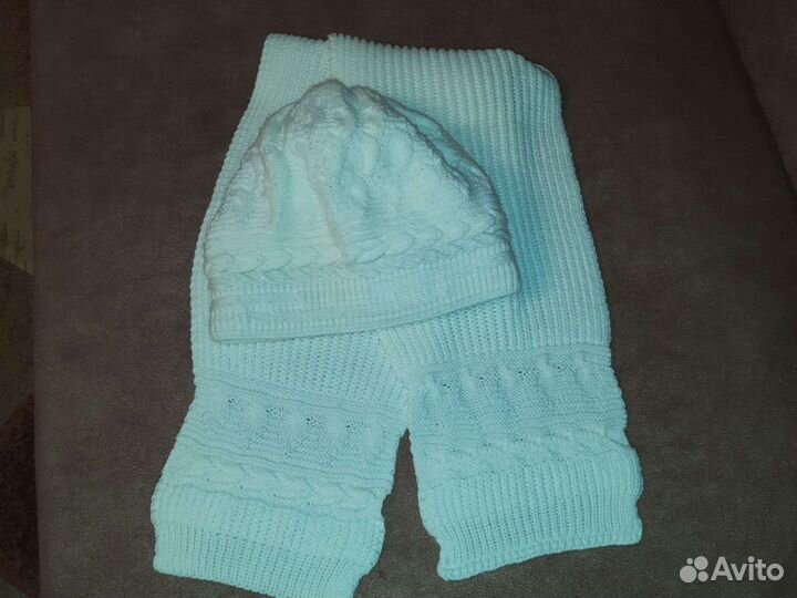 Комплект шапка и шарф женский