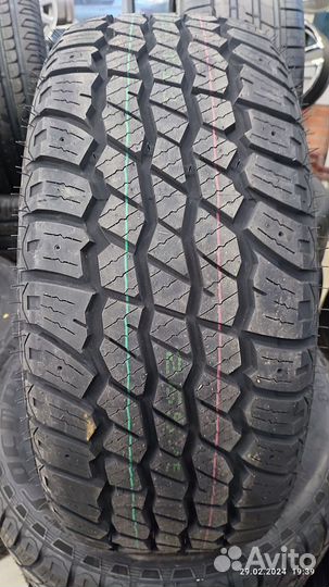 Tracmax X-Privilo AT08 245/70 R16 111T