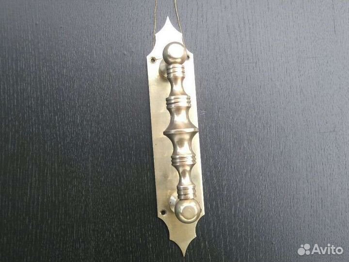 Дверные ручки бронза