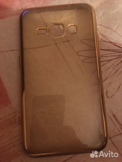 Пластиковый чехол на Samsung Galaxy J1(2016)