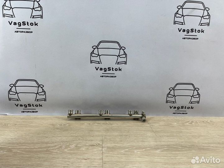 Топливная рейка Audi Q7 4L BHK 2008