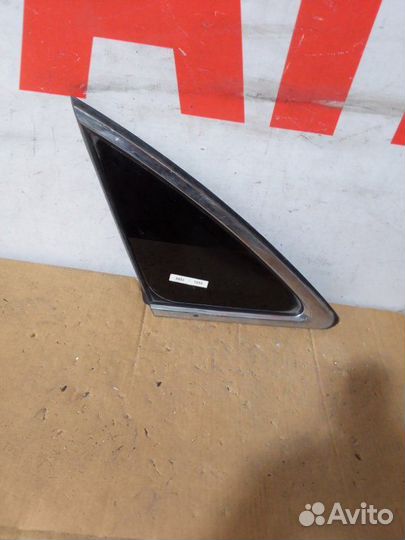 Форточка двери задняя левая Nissan Almera