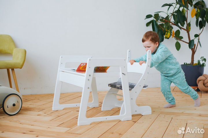 Комплект растущей детской мебели