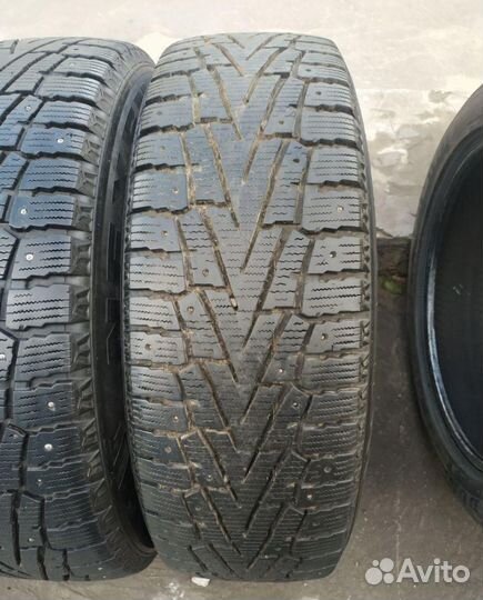 Nexen Winguard WinSpike 235/65 R17 100Z