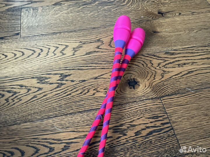 Очень хорошие булавы 38 см занималась с ними год