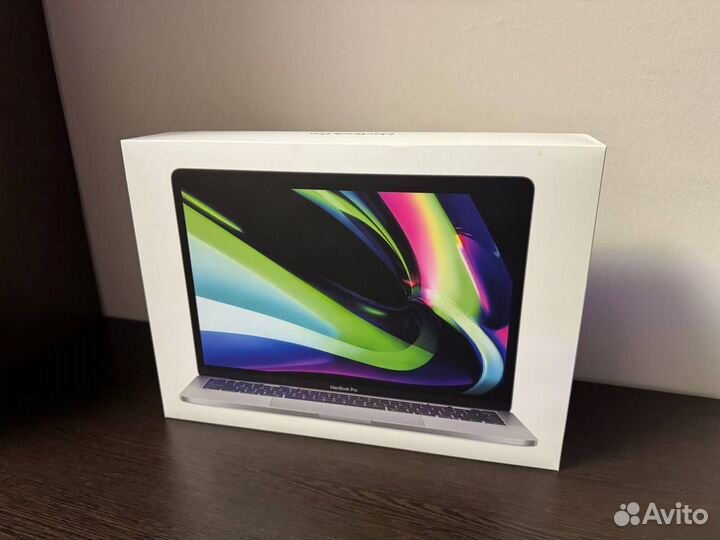 MacBook Pro 13 M1 8/512 2020