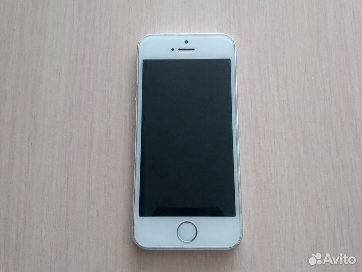 iPhone 5S, 16 ГБ