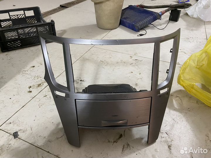 Рамка под магнитолу Subaru Legacy