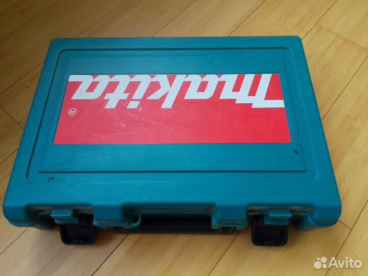 Перфоратор makita HR2450x8