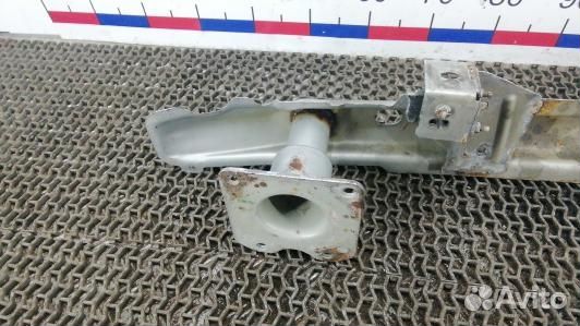 Усилитель бампера передний (кронштейн) citroen C5