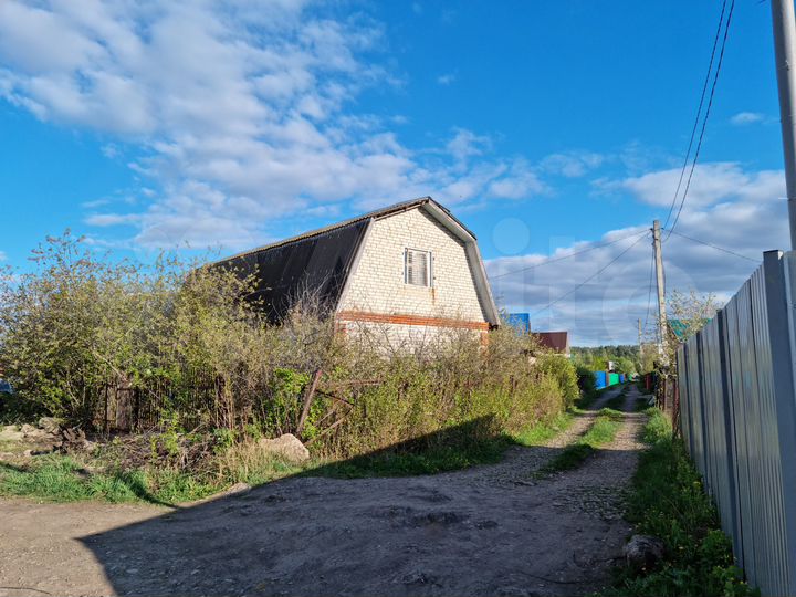 Дом 94,6 м² на участке 12 сот.