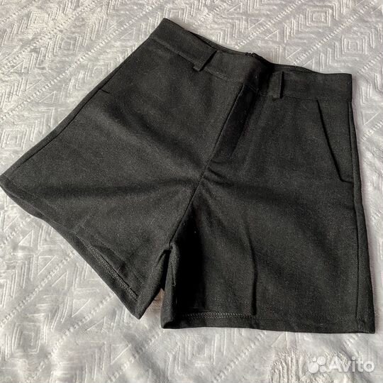 Шорты женские