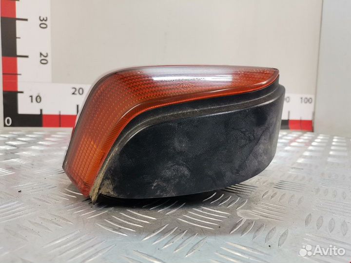 Фонарь задний для Volkswagen Golf 3 1H6945112A