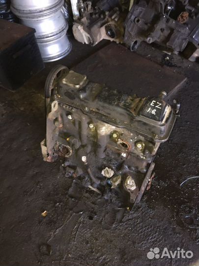 Двигатель Пассат Б3 1.6 EZ