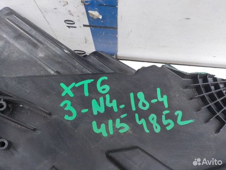 Фара правая Cadillac XT6