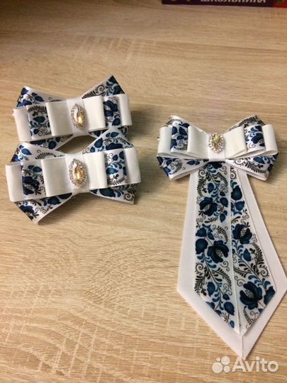 Банты, заколки, ободки - украшения для волос