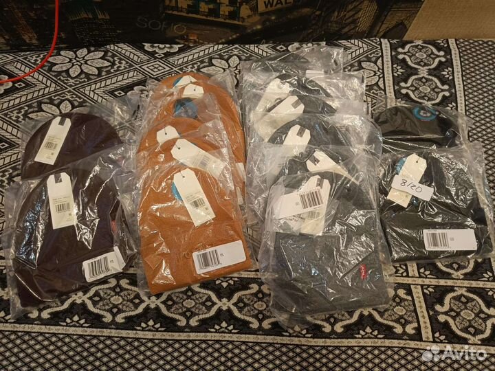 Шапка Levis Оригинал Новая 3 цвета