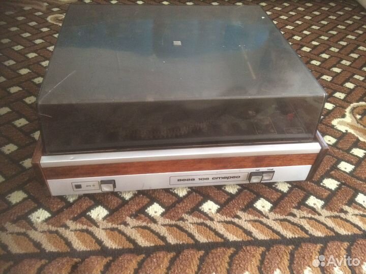 Проигрыватель пластинок вега 106