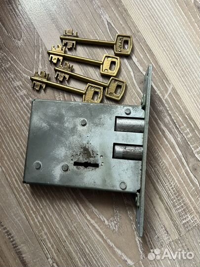 Дверной замок врезной ягуар-м