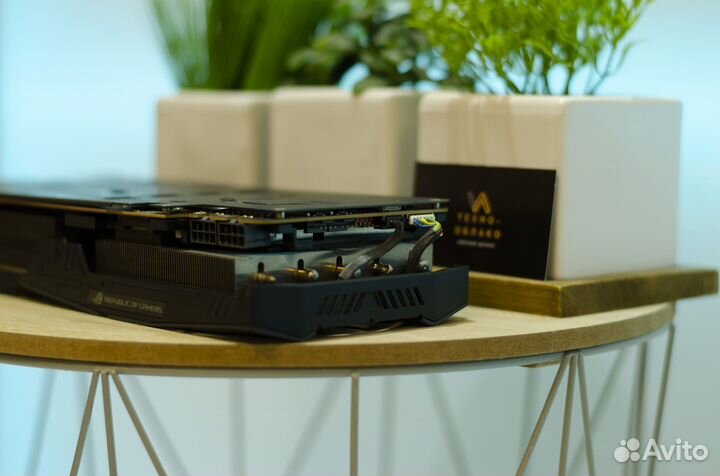 Asus Strix GTX 1080Ti 11Gb (Гарантия 3 месяца )