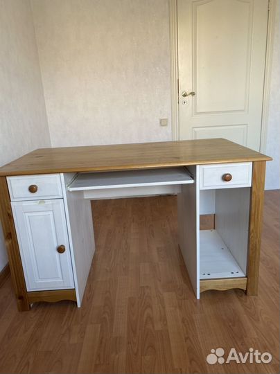 Стол письменный