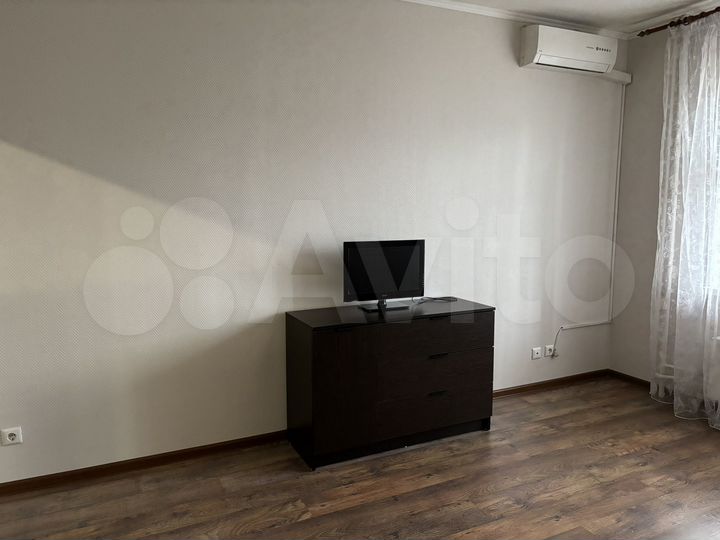 1-к. квартира, 45 м², 3/14 эт.