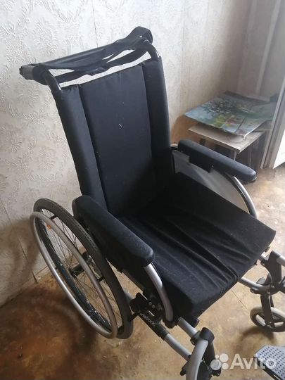 Инвалидная коляска