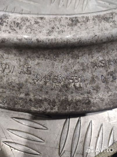 Рычаг задний верхний левый Audi Q7