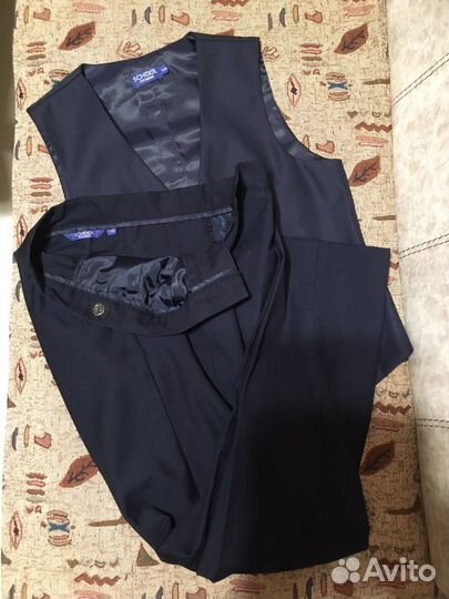Костюм школьный темно- синий, классика
