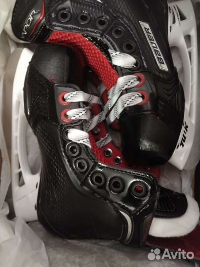 Коньки хоккейные детские Bauer Vapor 1X