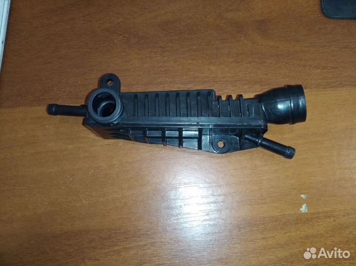 Клапан вентиляции картерных газов VW Polo Sedan