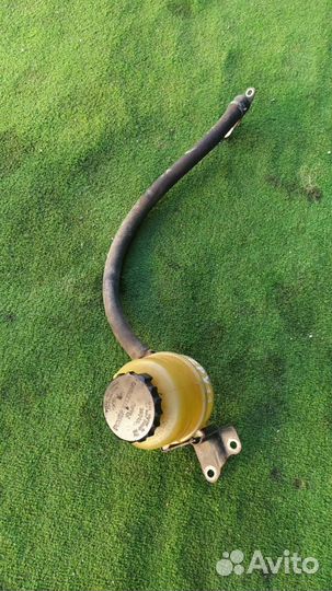 Бачок гур Toyota Estima 3CTE 1998