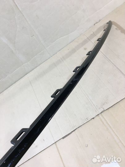 Молдинг заднего бампера Volkswagen Polo