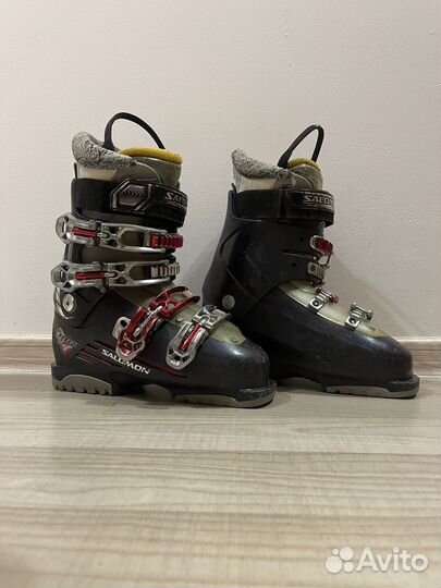 Горнолыжные ботинки salomon 24.5