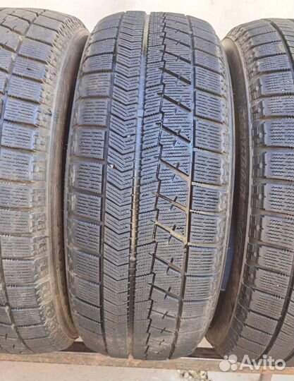 Bridgestone Blizzak VRX 205/60 R16 92Q