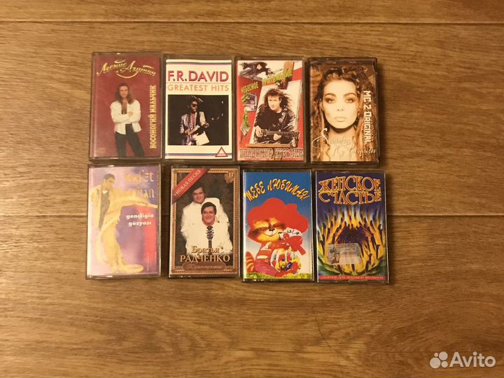 Аудиокассеты в ассортименте