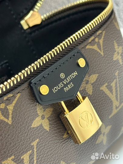 Louis vuitton сумка Vanity Chain Pouch