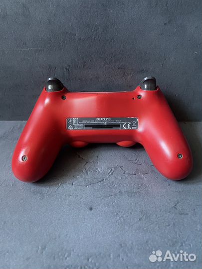 Sony Dualshock 4v2 (Оригинал, красный)