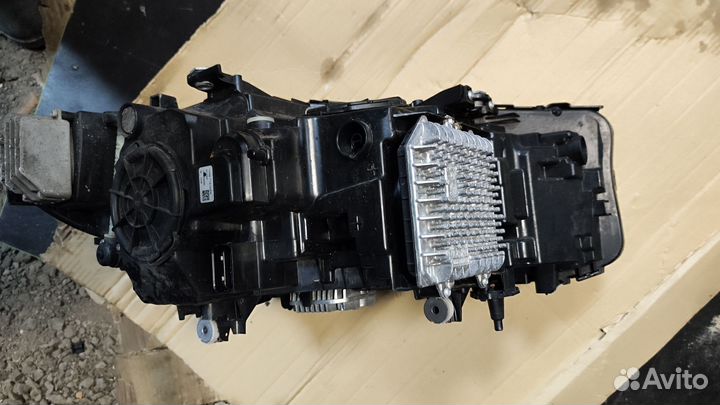 Фара LED adaptiv Bmw 5 g30