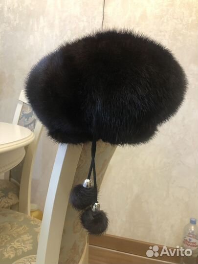 Берет женский норковый