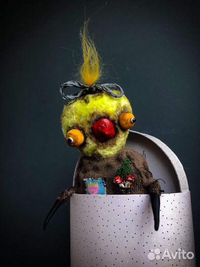 Попугай(игрушка ручной работы)